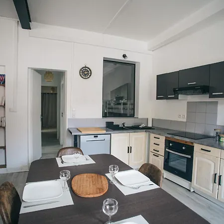 Appartement Le Cocon De Sapiac à Deux Pas Du Stade, Garage